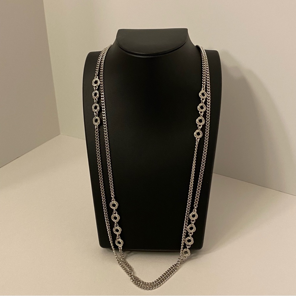 Monet Necklace Single Strand Chain Long Flapper Opera Circles Silver Tone 54”